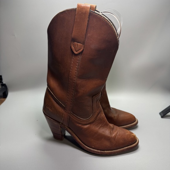 Frye Shoes - Vintage Frye 7895 Women's 7 B  Brown Cognac  Leather Western Cowgirl‎ Heel Boots
